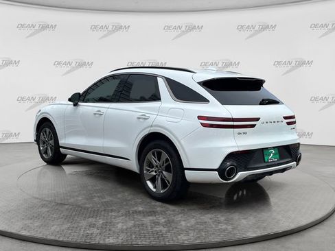 Used 2024 Genesis GV70 3.5T Sport AWD/4WD image 6