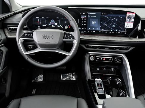 New 2025 Audi Q5 Premium Plus image 15