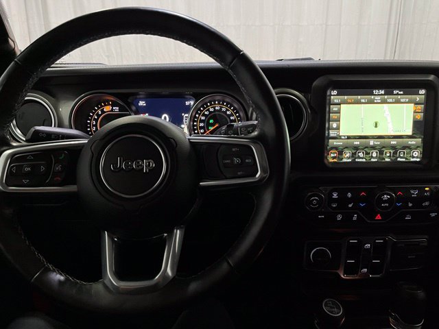 Used 2022 Jeep Wrangler Unlimited Sahara w/ Cold Weather Group AWD/4WD image 21