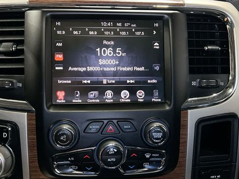 Used 2016 RAM 1500 Laramie w/ Convenience Group AWD/4WD image 16