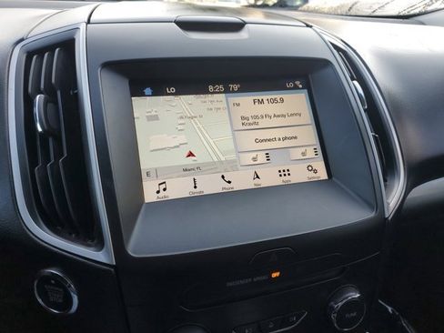 Used 2017 Ford Edge SEL w/ Equipment Group 201A image 26