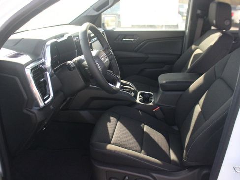 New 2025 GMC Canyon Elevation w/ Convenience Package image 11