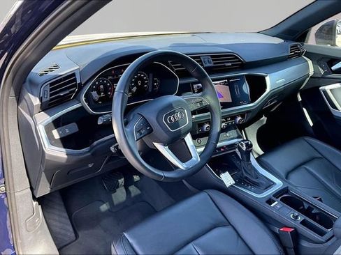 Used 2025 Audi Q3 2.0T Premium w/ Convenience Package AWD/4WD image 13