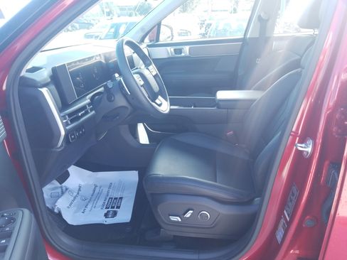 Certified 2025 Hyundai Santa Fe SEL image 10