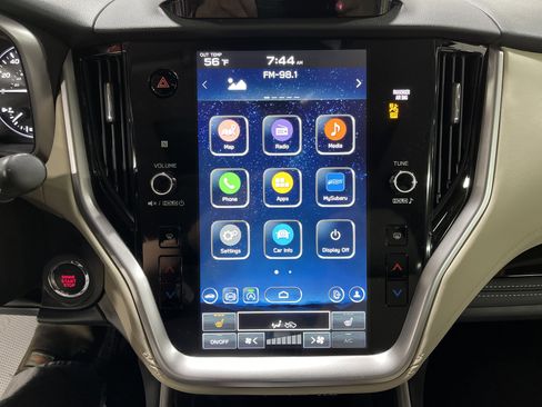 Used 2023 Subaru Outback Limited image 23