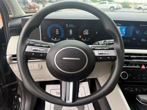 Used 2025 Hyundai Tucson SEL FWD image 7