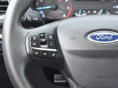 Used 2022 Ford Escape SE w/ SE Sport Appearance Package AWD/4WD image 17