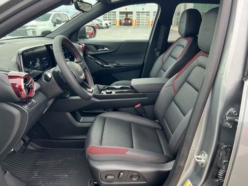 New 2026 Chevrolet Equinox RS w/ Convenience Package III image 2