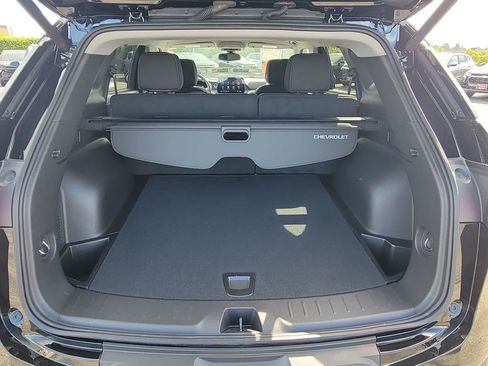 Used 2025 Chevrolet Blazer LT w/ Convenience Package image 24