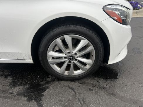 Used 2019 Mercedes-Benz C 300 4MATIC Sedan image 13