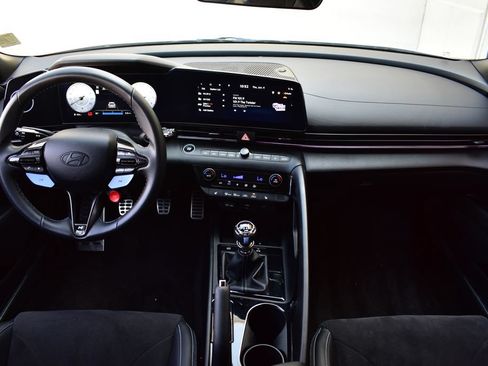 Used 2025 Hyundai Elantra N FWD image 28