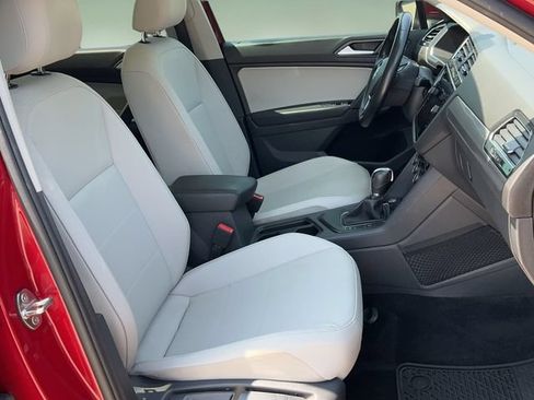 Used 2019 Volkswagen Tiguan SEL FWD image 20