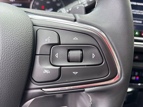 Used 2022 Buick Envision Avenir w/ Technology Package II AWD/4WD image 30