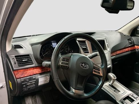 Used 2012 Subaru Legacy 3.6R Limited w/ Popular Pkg 2 image 10