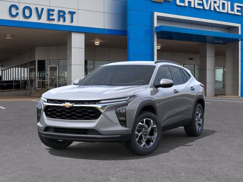 New 2026 Chevrolet Trax LT image 6
