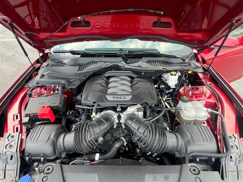Used 2024 Ford Mustang GT RWD image 9