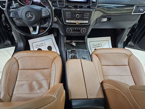 Used 2018 Mercedes-Benz GLS 550 4MATIC image 30
