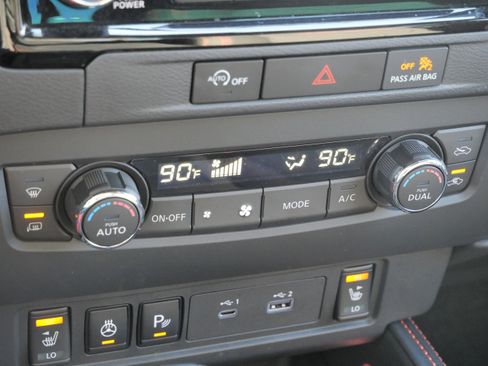 Used 2024 Nissan Frontier PRO-4X w/ Pro Convenience Package image 24