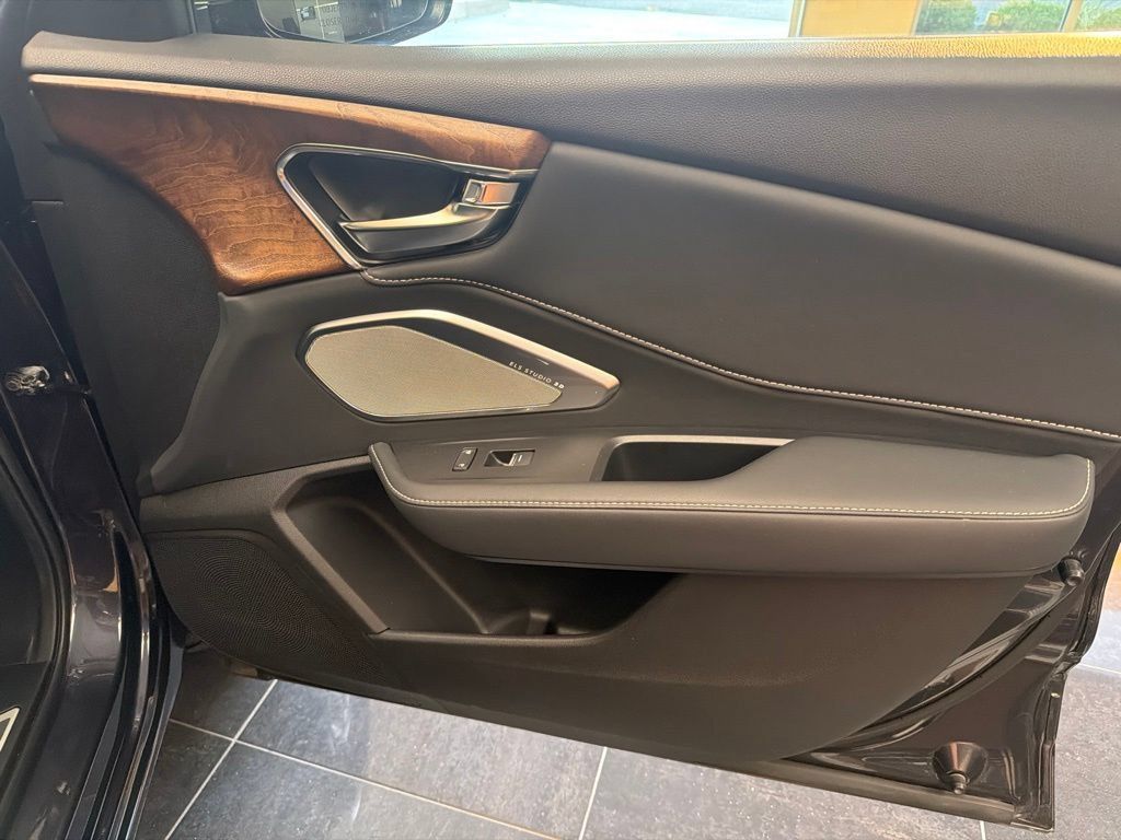 Certified 2020 Acura RDX w/ Advance Package AWD/4WD image 9