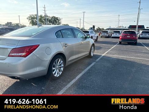 Used 2016 Buick LaCrosse Leather w/ Experience Buick Package FWD image 5