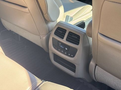 Used 2016 Honda Pilot EX-L image 22