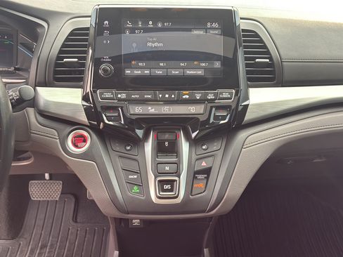Used 2019 Honda Odyssey EX-L image 29