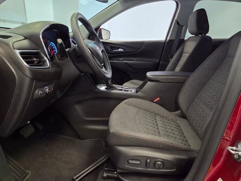 Used 2023 Chevrolet Equinox LT FWD image 11