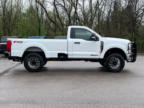 Used 2024 Ford F350 XLT AWD/4WD image 40