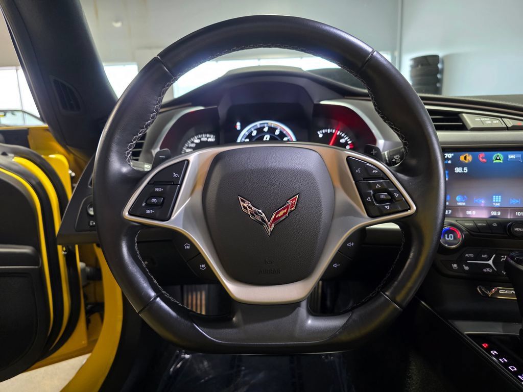 Used 2019 Chevrolet Corvette Stingray Convertible Z51 2LT RWD image 9
