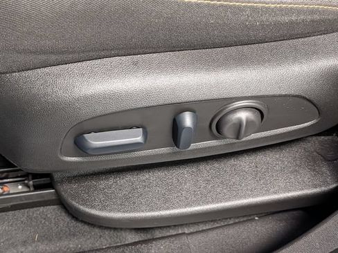 Certified 2024 Chevrolet Equinox LT AWD/4WD image 11