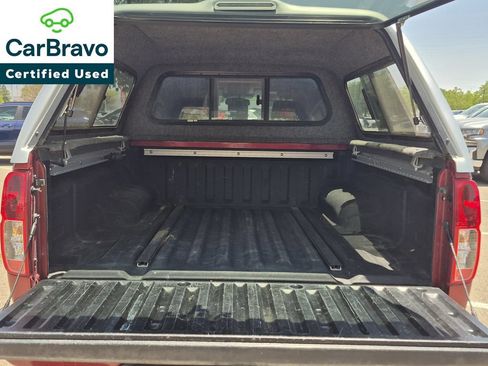 Used 2021 Nissan Frontier SV RWD image 12