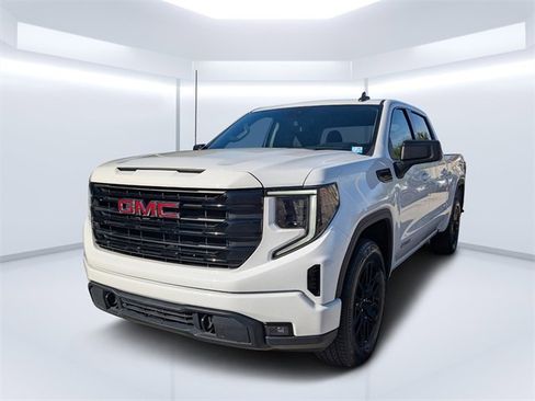 Used 2022 GMC Sierra 1500 Elevation image 7