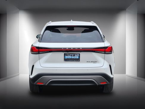 New 2026 Lexus RX 450h AWD image 6