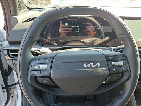 New 2026 Kia Sportage X-Line w/ X-Line Technology Package AWD/4WD image 19