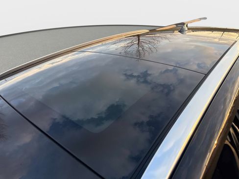 Used 2021 Lexus RX 450h F Sport image 32