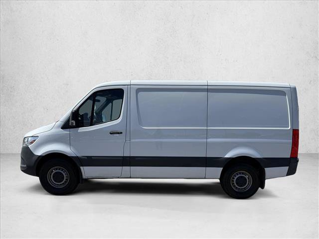 Used 2023 Mercedes-Benz Sprinter 1500 image 9