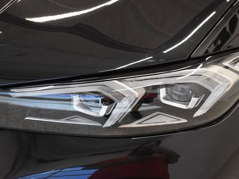 New 2026 BMW 330i xDrive Sedan w/ M Sport Package AWD/4WD image 15