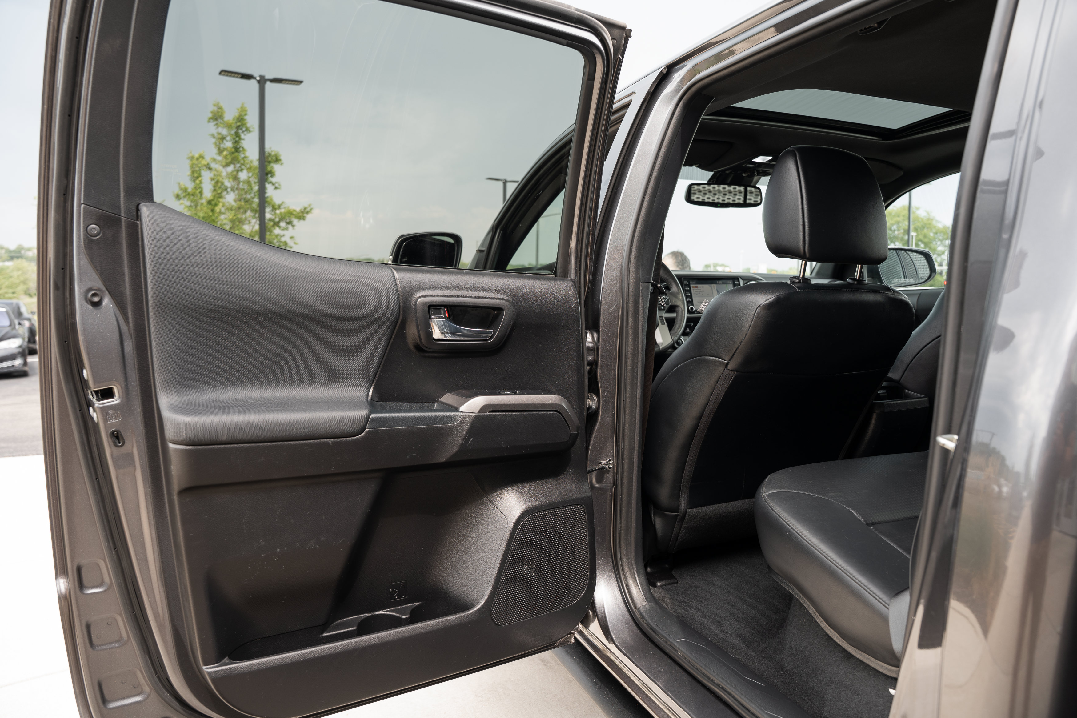 Used 2021 Toyota Tacoma TRD Pro AWD/4WD image 23