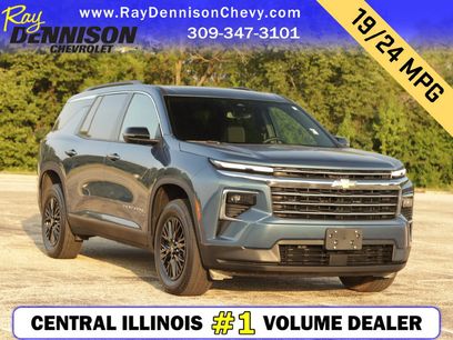 Used 2025 Chevrolet Traverse LT