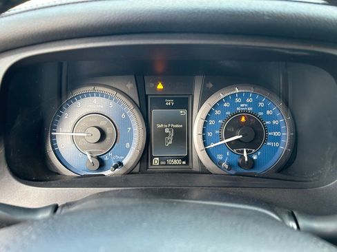 Used 2017 Toyota Sienna XLE Premium image 32