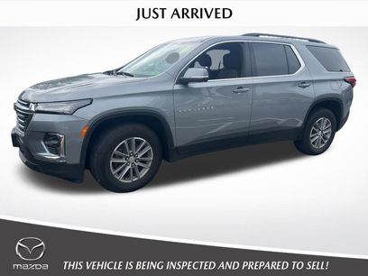 Used 2023 Chevrolet Traverse LT