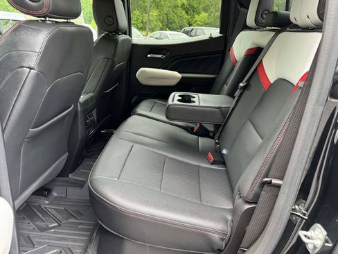 Used 2024 GMC Canyon AT4X w/ AT4X AEV Edition AWD/4WD image 18
