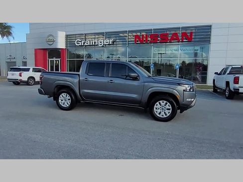 Used 2023 Nissan Frontier SV w/ SV Convenience Package image 36