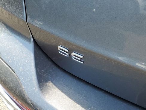 Used 2024 Volkswagen Taos SE FWD image 29