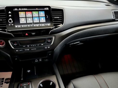 Used 2025 Honda Ridgeline TrailSport+ image 30