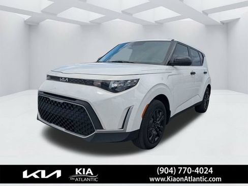 Used 2024 Kia Soul LX FWD image 7