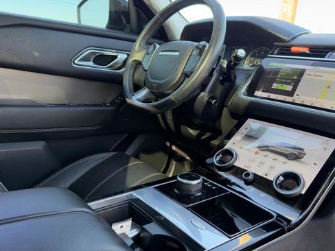 Used 2019 Land Rover Range Rover Velar S image 49