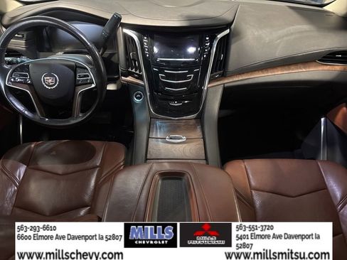 Used 2015 Cadillac Escalade ESV Premium image 14