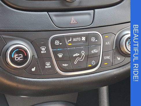 Certified 2017 Chevrolet Malibu Premier FWD image 15