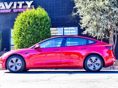 Used 2021 Tesla Model 3 Long Range image 6